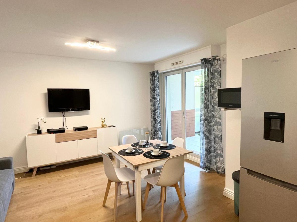 Deux Pieces Cosy A La Croisette Lejlighed Carrières-sous-Poissy Eksteriør billede